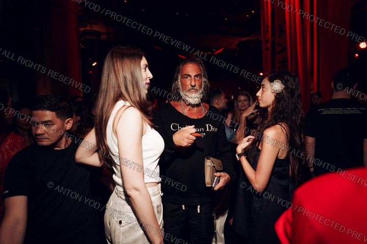 Event portfolio photograph by Anton Yod — 001.