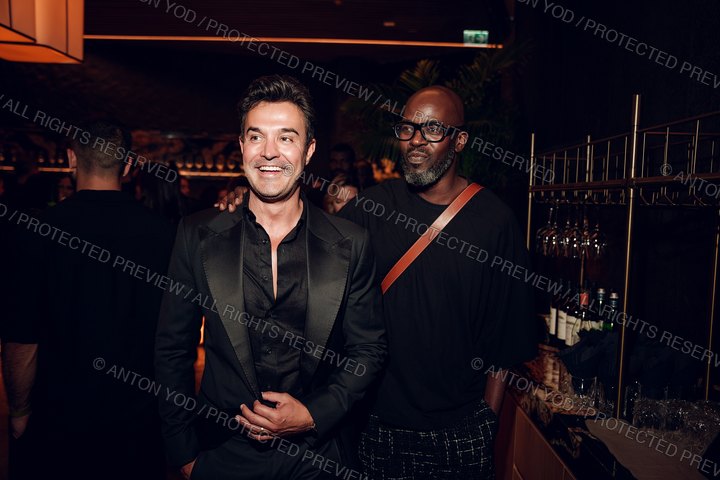 Event portfolio photograph by Anton Yod — 028.