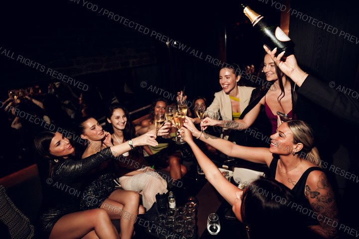 Event portfolio photograph by Anton Yod — 031.