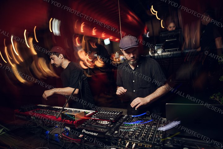 Event portfolio photograph by Anton Yod — 065.