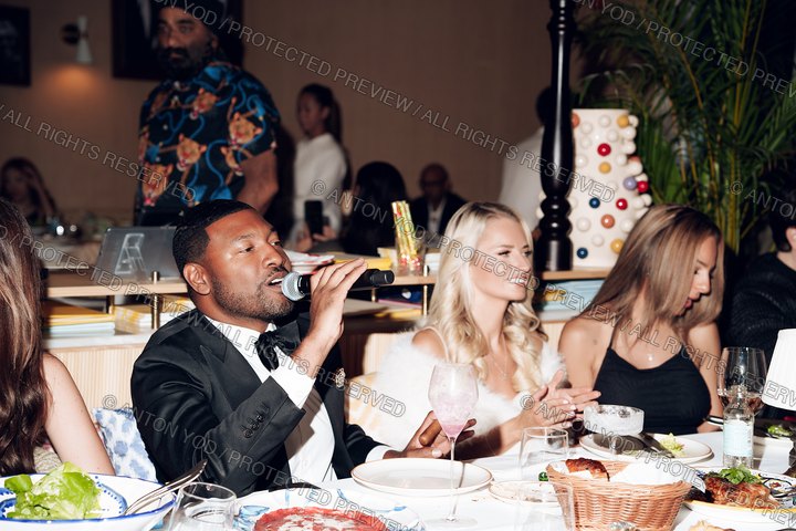 Event portfolio photograph by Anton Yod — 066.