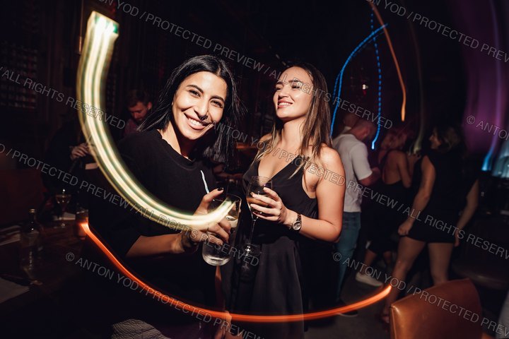 Event portfolio photograph by Anton Yod — 073.