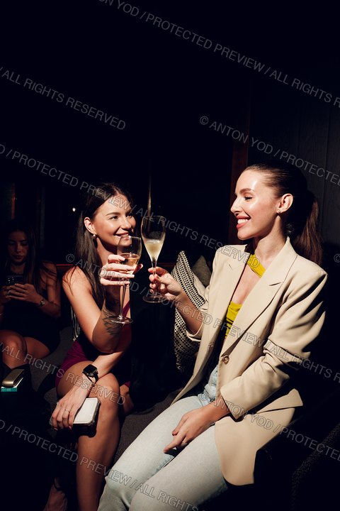 Event portfolio photograph by Anton Yod — 104.