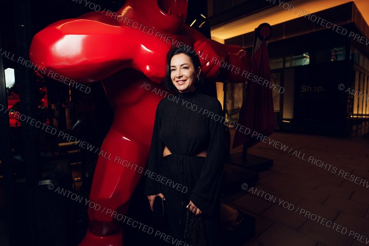 Event portfolio photograph by Anton Yod — 105.