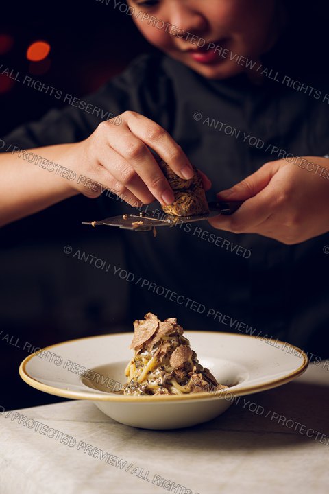 Food portfolio photograph by Anton Yod — 013.