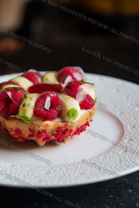 Food portfolio photograph by Anton Yod — 018.