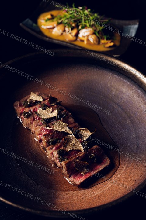 Food portfolio photograph by Anton Yod — 032.