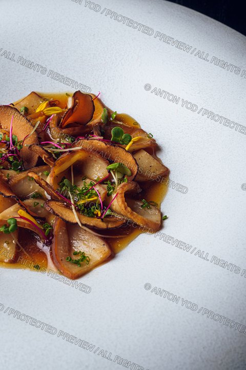 Food portfolio photograph by Anton Yod — 059.