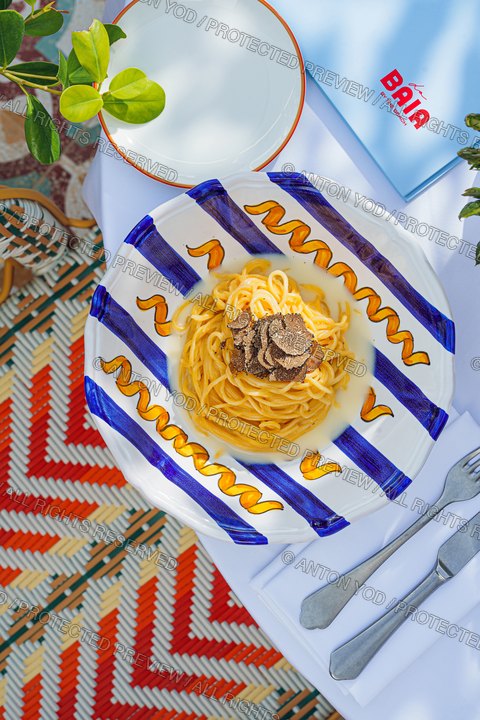 Food portfolio photograph by Anton Yod — 098.