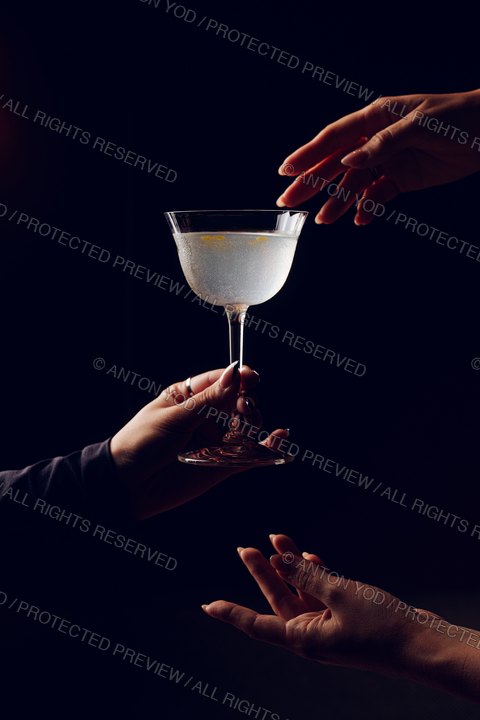 Cocktail portfolio photograph by Anton Yod — 140.
