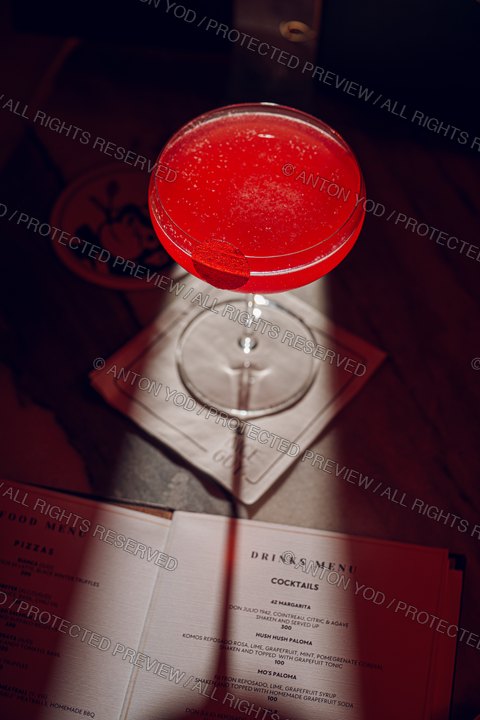 Cocktail portfolio photograph by Anton Yod — 143.