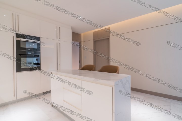 Interior portfolio photograph by Anton Yod — 004.