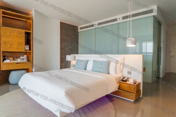 Interior portfolio photograph by Anton Yod — 025.