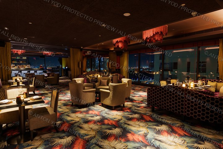 Interior portfolio photograph by Anton Yod — 045.