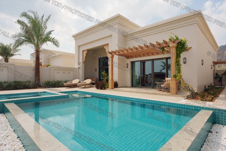Interior portfolio photograph by Anton Yod — 059.