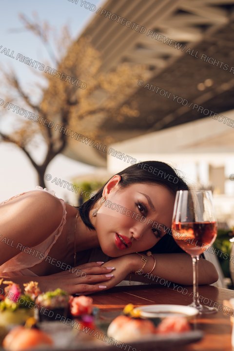 Commercial lifestyle portfolio photograph by Anton Yod — 002.