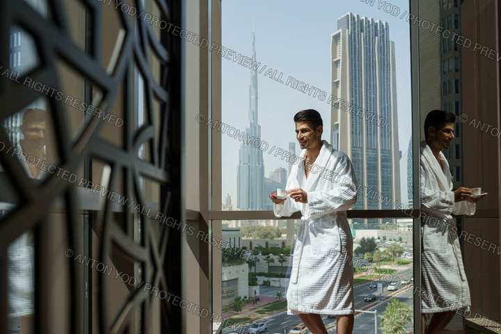 Commercial lifestyle portfolio photograph by Anton Yod — 011.