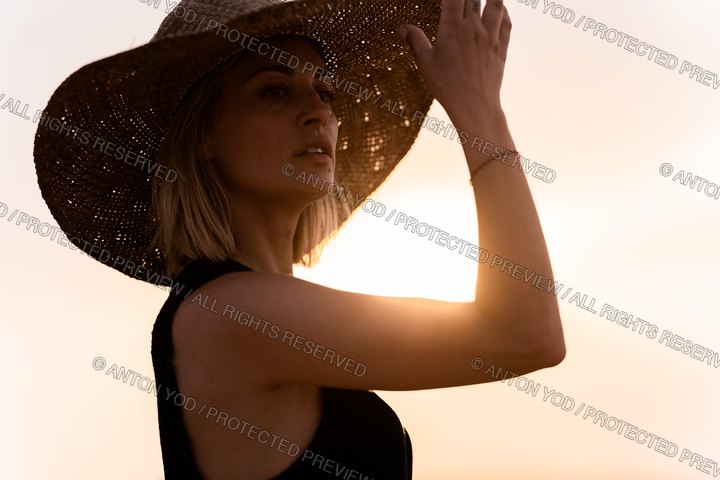 Commercial lifestyle portfolio photograph by Anton Yod — 013.
