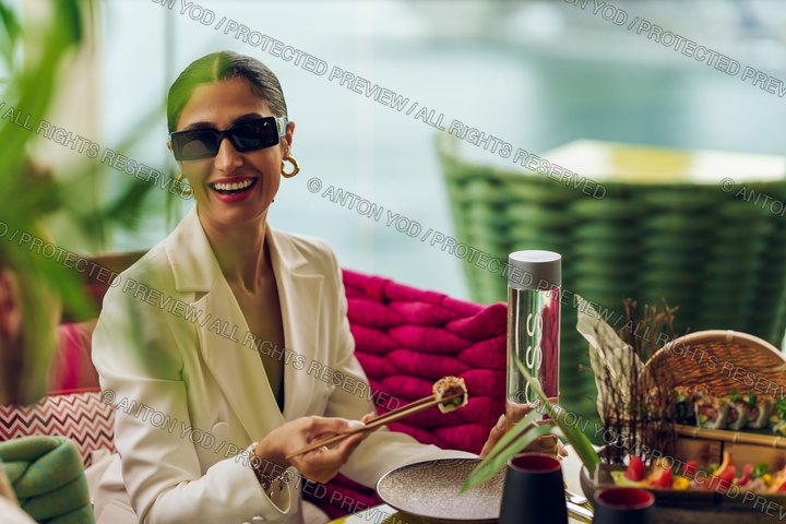 Commercial lifestyle portfolio photograph by Anton Yod — 016.