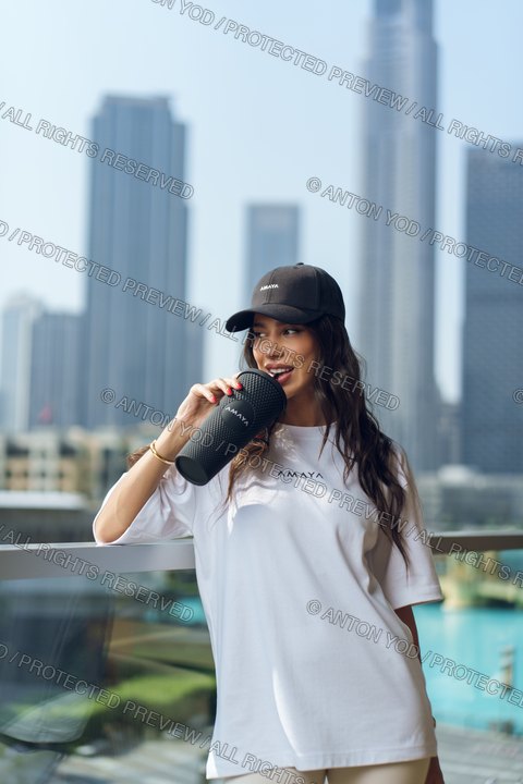 Commercial lifestyle portfolio photograph by Anton Yod — 023.