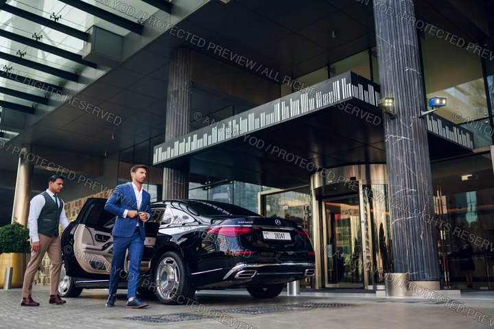 Commercial lifestyle portfolio photograph by Anton Yod — 031.