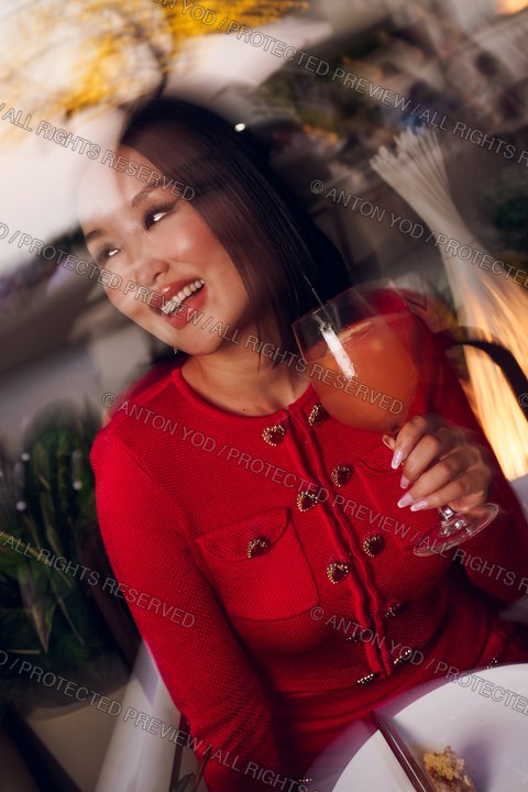 Commercial lifestyle portfolio photograph by Anton Yod — 034.