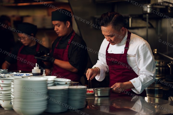 Commercial lifestyle portfolio photograph by Anton Yod — 054.